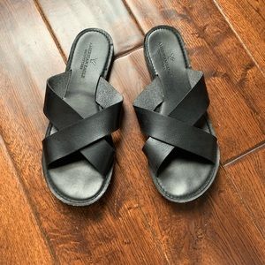 Black American Eagle sandals